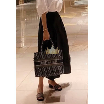 e094ba79075137ad3a5f0b8befb84b4f_1749452670_1201.jpg