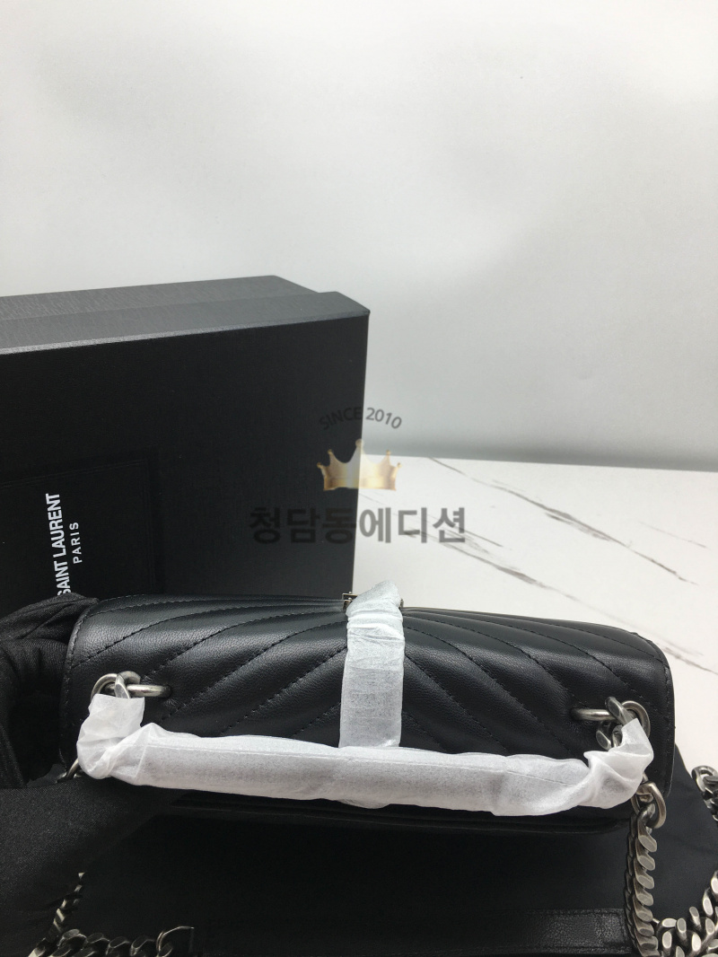 e9183fee7b9eabe709916a2678bbc71b_1753677801_018.jpg