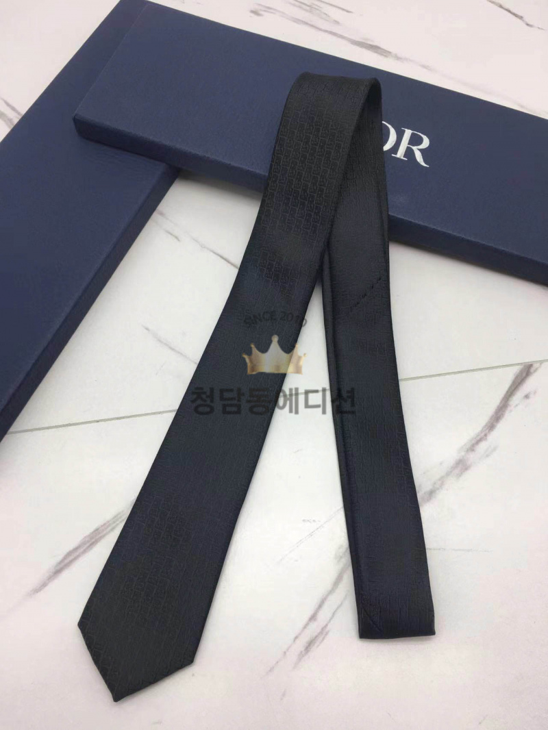 ef1513bb0fb728b1390dec5a89d81ab6_1756808060_4853.jpg