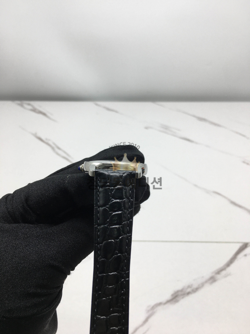 aa5055cbbb23ced500d0abf801d299ce_1764138802_3454.jpg