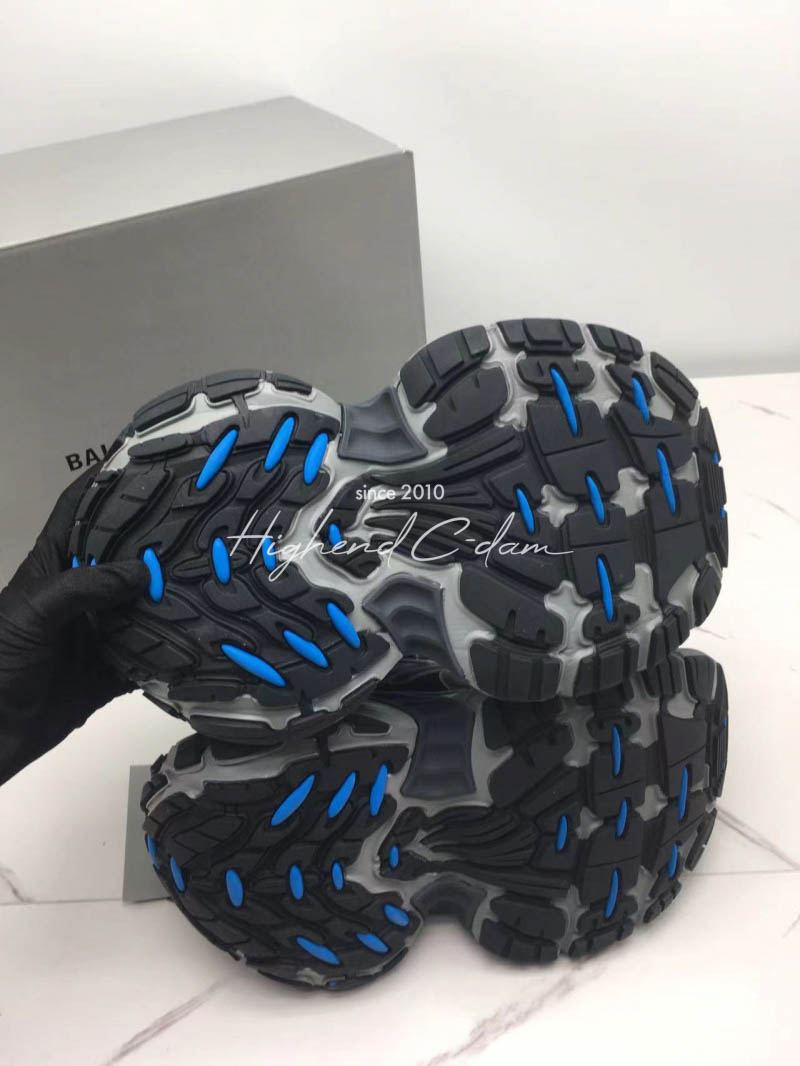 e0f2b2eadfc41f3080ee5b3c4811b04a_1774518684_1964.jpg