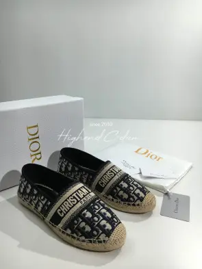 디올 오블리크 에스파듀