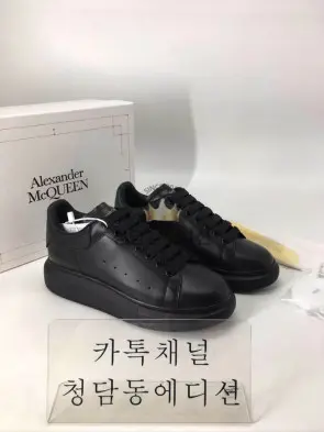 알렉산더 맥퀸 21ss 오버솔 스니커즈 올블랙 (남녀공용)