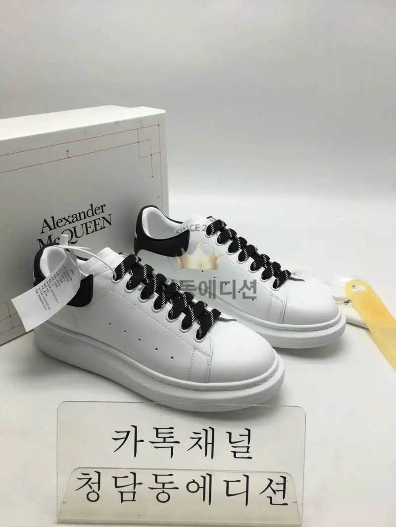 알렉산더 맥퀸 20ss 오버솔 스니커즈 블랙탭 (남녀공용)