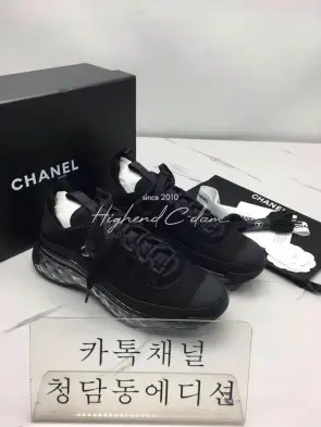 샤넬 믹스드파이버 스니커즈 에어솔 블랙