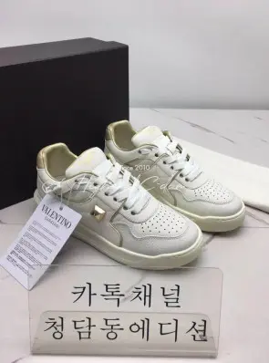 발렌티노 스니커즈 (남성용)