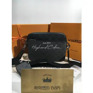 루이비통 트리오 메신저 M69443