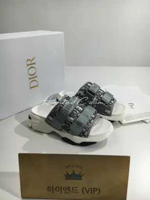 디올 벨크로 디원더뮬 샌들 슬리퍼