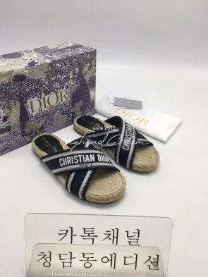 디올 에스파듀 슬리퍼