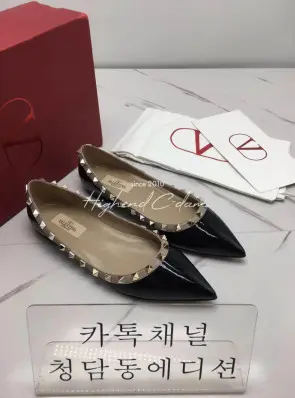 발렌티노 플랫슈즈