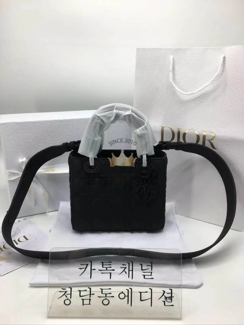[정품동일가죽] 디올 레이디백 스몰 최고퀄