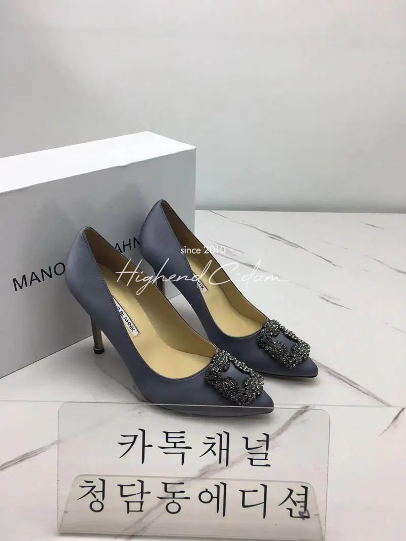 마놀로 블라닉 펌프스