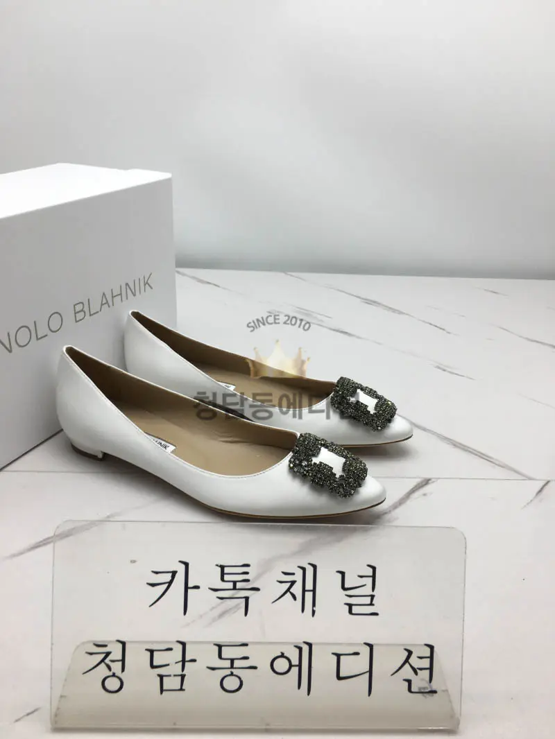 마놀로 블라닉 펌프스 (굽 플랫, 5cm, 10cm)