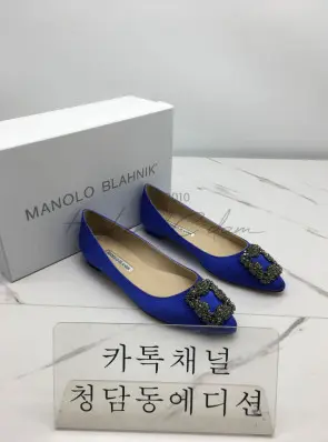 마놀로 블라닉 펌프스 (플랫,5cm,7cm,10cm)
