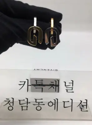 지방시 givenchy G 귀걸이