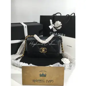 샤넬 19 플랩백 스몰 (하이엔드급)