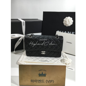 샤넬 클래식 캐비어 / 램스킨 미디움 25.5cm 은장 (하이엔드급)