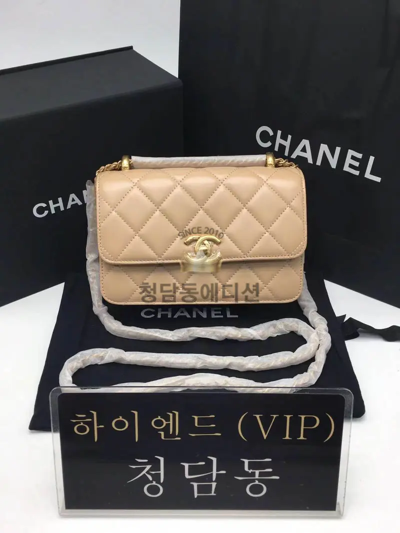 샤넬 플랩백 AS2615 (19cm) (하이엔드급)