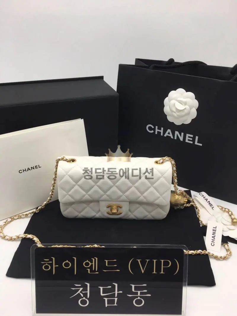샤넬 볼 클래식 플랩백 (하이엔드급)