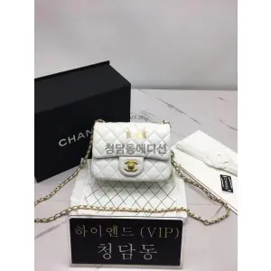 샤넬 볼 클래식 플랩백 18cm (하이엔드급)