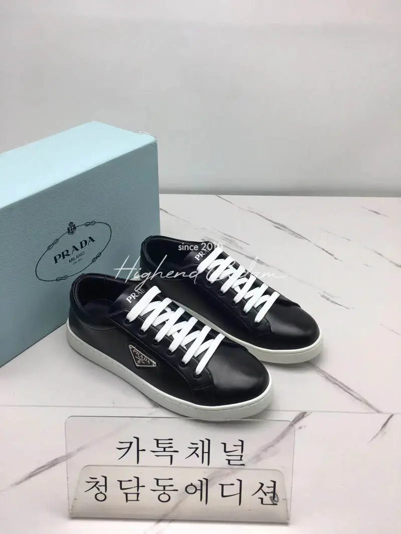 프라다 스니커즈 (남녀공용)
