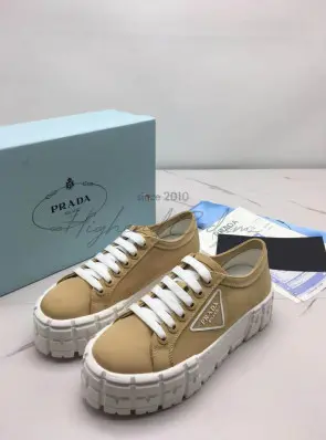 프라다 개버딘 스니커즈 최고퀄