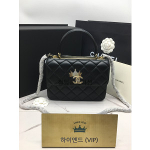 샤넬 트렌디 CC 핸드백 25cm