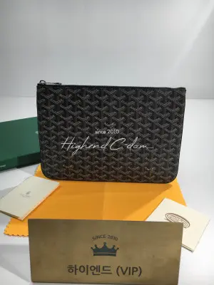 고야드 세나 클러치 MM /GM (컬러 블랙)