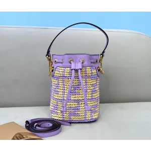 펜디 몬트레조 라탄 버킷백