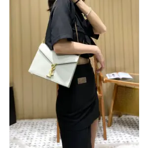 생로랑 카산드라 탑핸들 숄더백 미디움 (하이엔드급)