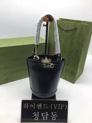 구찌 1955 홀스빗 스몰 버킷백 637115