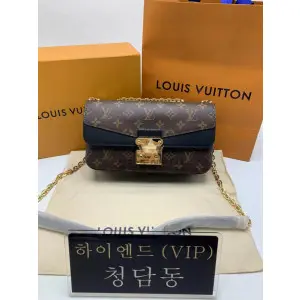 루이비통 마르소 체인 숄더백 M46126