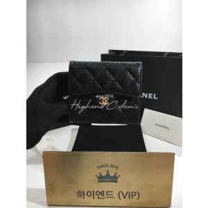 샤넬 클래식 캐비어 플랩 지갑 금장