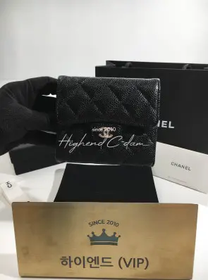 샤넬 클래식 캐비어 플랩 지갑 은장