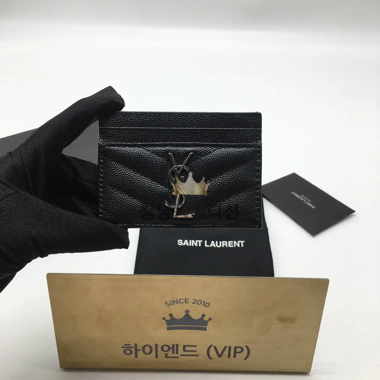 생로랑 모노그램 퀼팅 카드홀더 423291