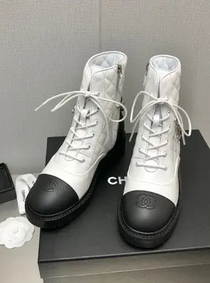 샤넬 워커