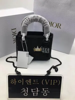 디올 울트라 매트 레이디백 미니