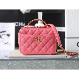 샤넬 22SS 이니셜 로고 탑핸들 베니티 케이스 (17.5cm,19cm)
