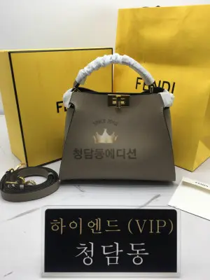 펜디 피카부 I SEE U 스몰