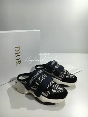 디올 샌들 뮬