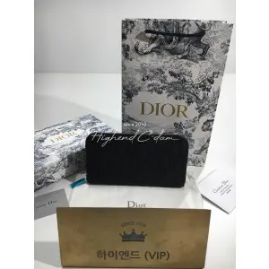 디올 CD 오블리크 로고 패턴 지퍼 장지갑