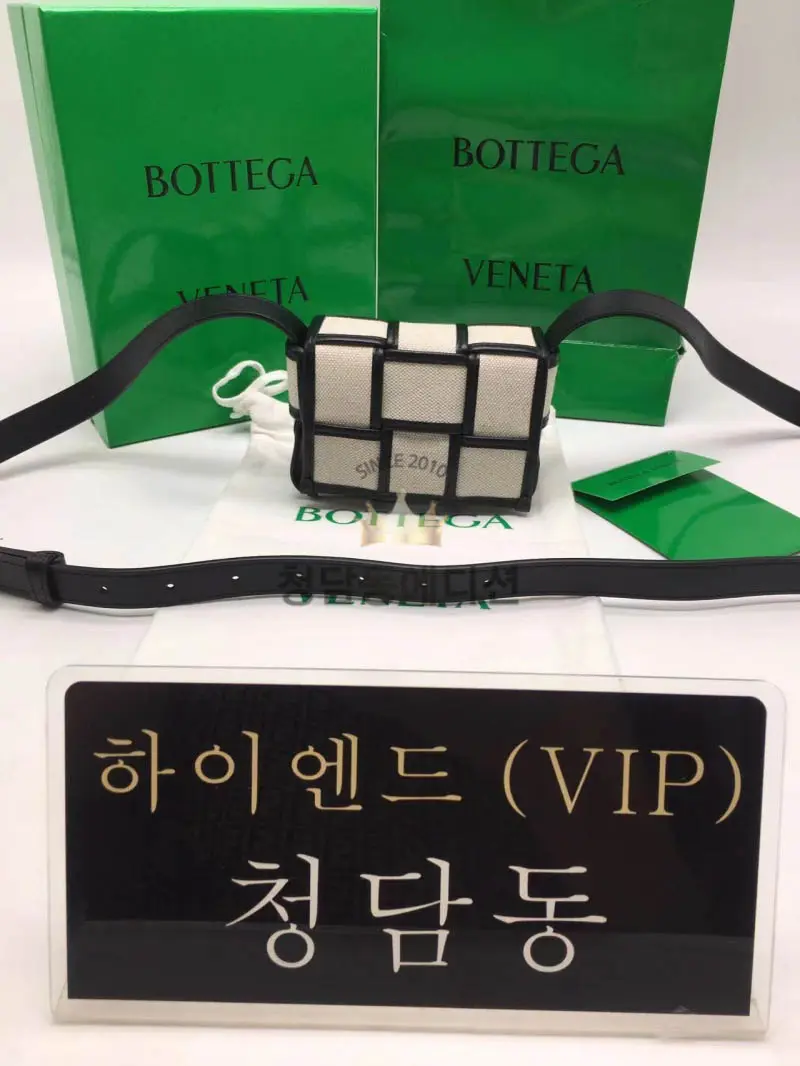 보테가베네타 캔디 캔버스 미니 카세트백 714618