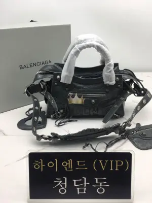 발렌시아가 네오 카골백 XS (컬러 그레이 은장)