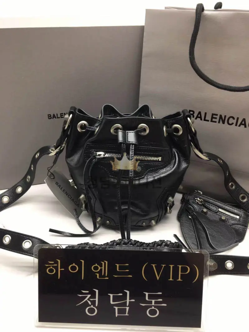 발렌시아가 르 카골 버킷백 XS