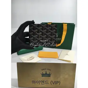 고야드 빅투와르 반지갑 (컬러 블랙)