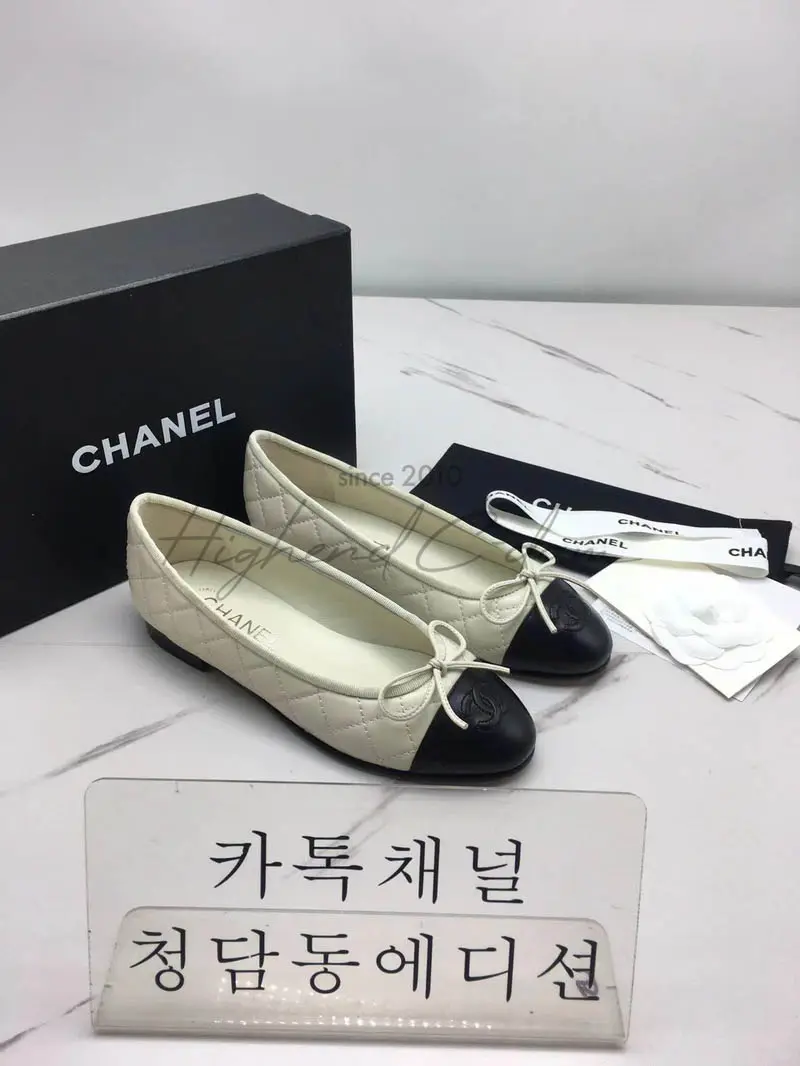 샤넬 발레리나 플랫슈즈 최고퀄
