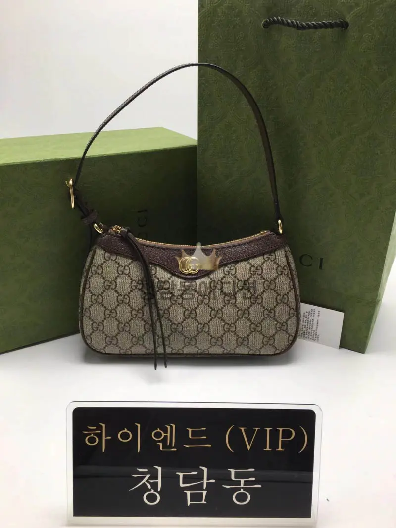 구찌 GG 오피디아 스몰 핸드백 735145