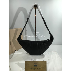르메르 크로아상 범백 47cm (컬러 블랙)