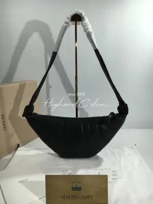 르메르 크로아상 범백 47cm (컬러 블랙)