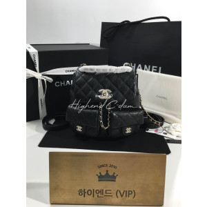 샤넬 22P 듀마 투포켓 백팩 미디움 카프스킨 캐비어 (하이엔드급)
